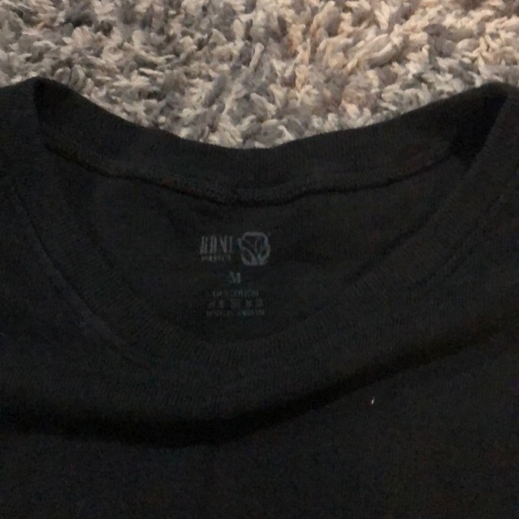 Black tee shirt - Picture 2 of 3